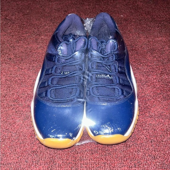 Jordan Other - Air Jordan 11 Retro Low GS ‘Navy Gum